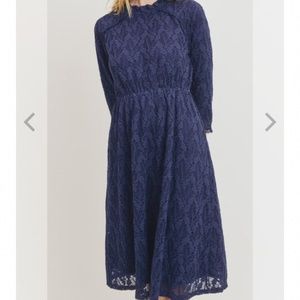 Victoria Lace Midi Dress (Navy)
